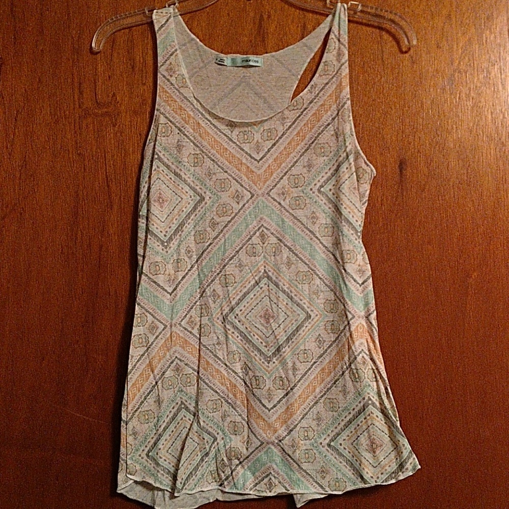 EUC Maurices aztech print tank